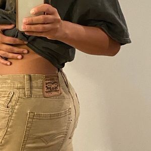 Tan Levi khaki corduroy jeans